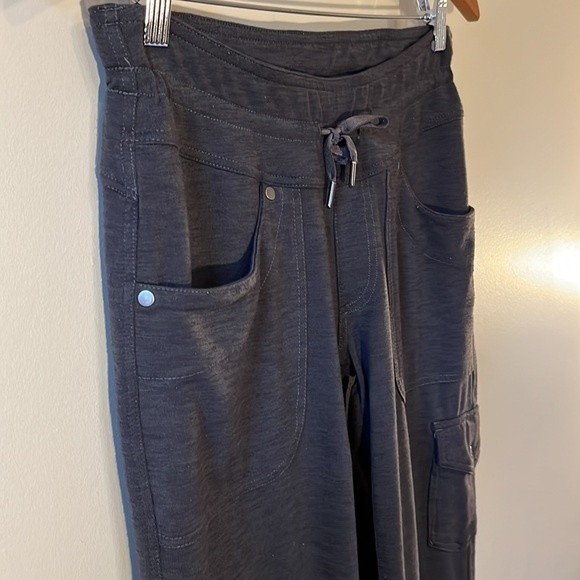 KUHL stretch travel pants Women Gray cargo drawstring waist Size 6S - Picture 6 of 16